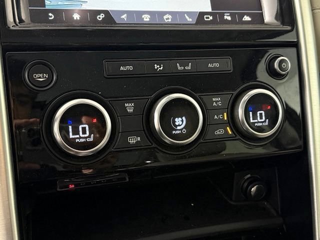 Used 2018 Land Rover Discovery HSE AWD/4WD image 37