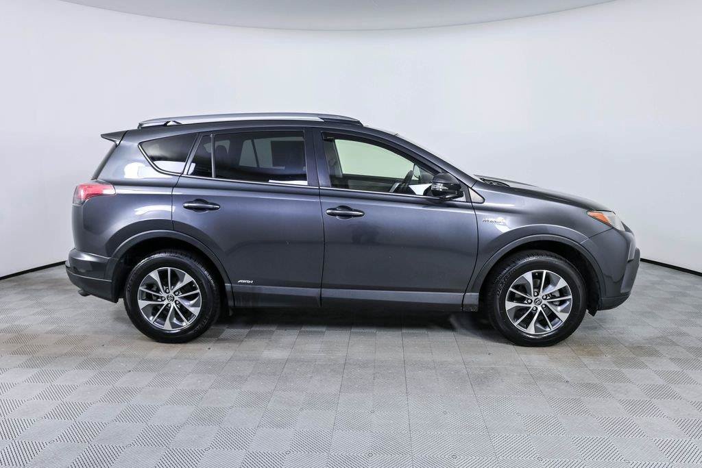 Used 2018 Toyota RAV4 XLE w/ Convenience Package AWD/4WD image 27