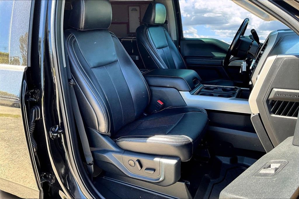 Used 2021 Ford F250 Lariat w/ Lariat Value Package image 31