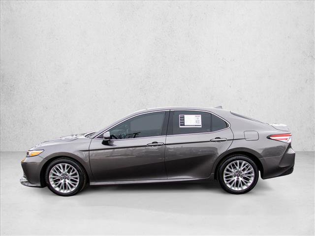 Used 2020 Toyota Camry XLE image 8