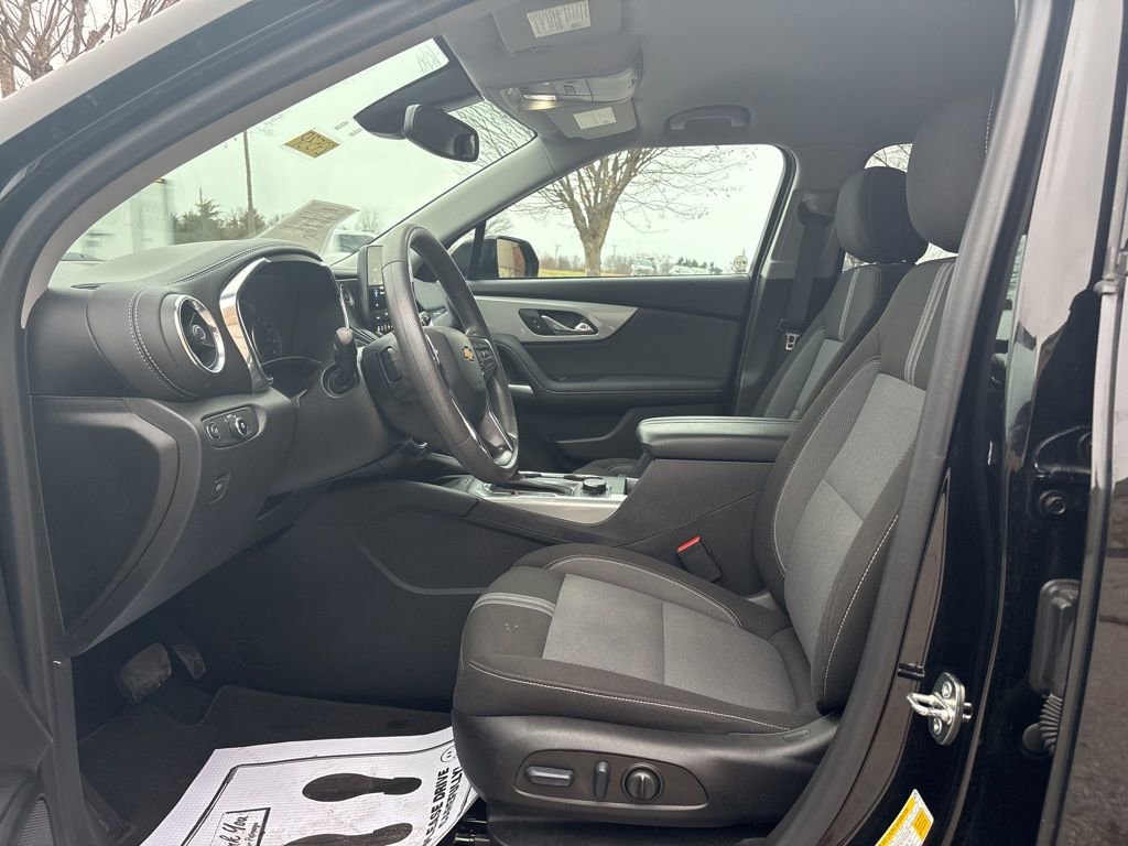 Used 2023 Chevrolet Blazer LT w/ Convenience Package image 18