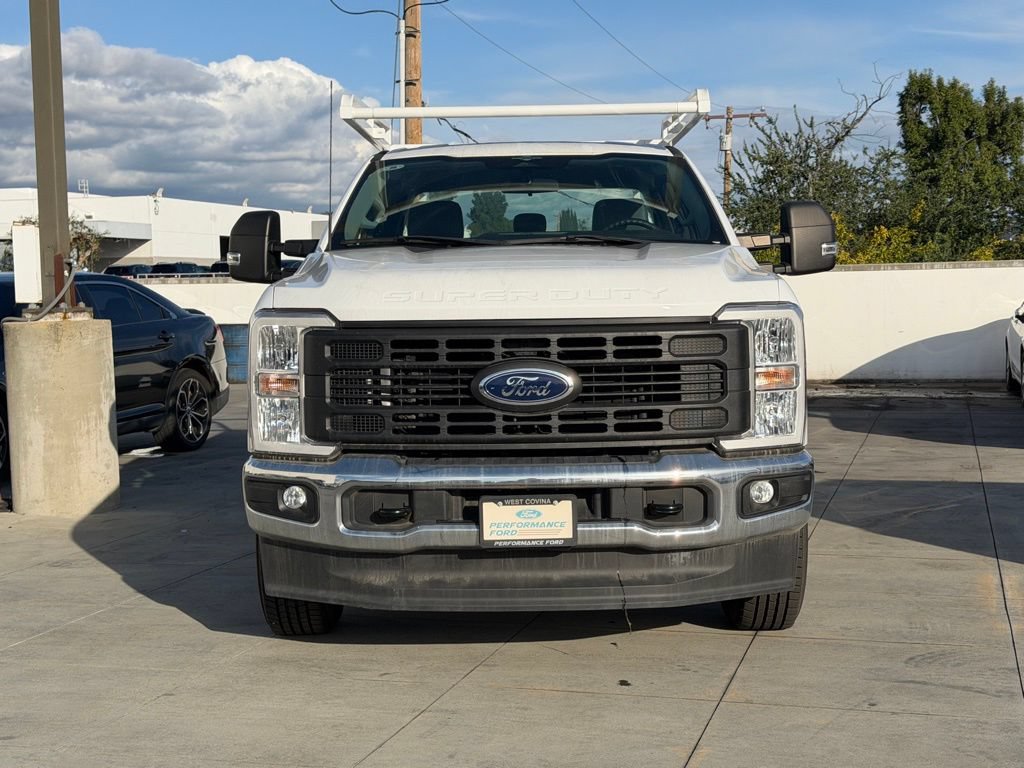 New 2023 Ford F250 XL w/ XL Chrome Package AWD/4WD image 3