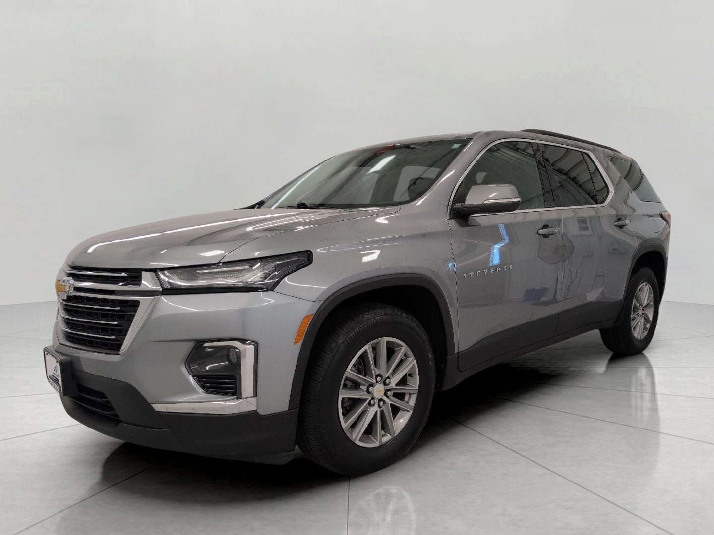 Used 2023 Chevrolet Traverse LT AWD/4WD image 13