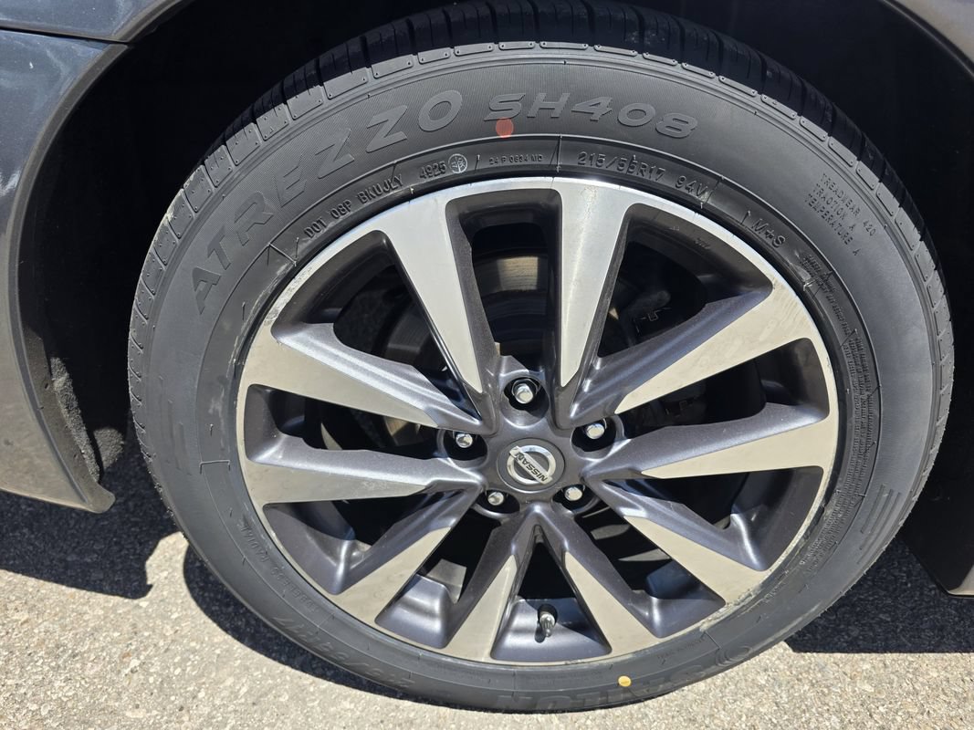Used 2017 Nissan Altima 2.5 SL FWD image 35