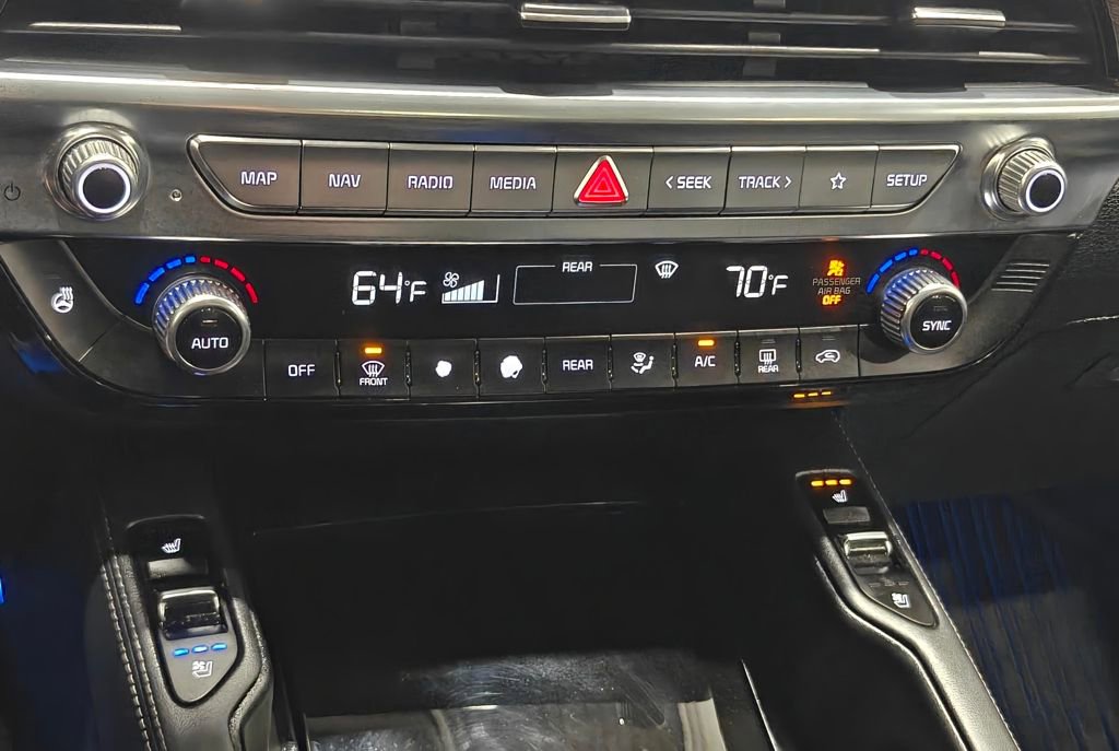 Used 2020 Kia Telluride SX w/ SX Prestige Package image 8