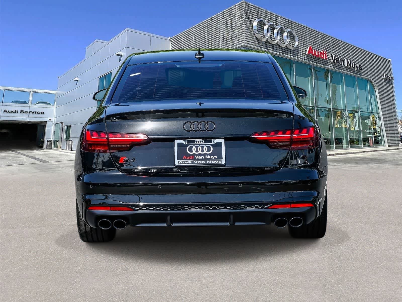 Used 2023 Audi S4 Premium Plus w/ Premium Plus Package AWD/4WD video 3