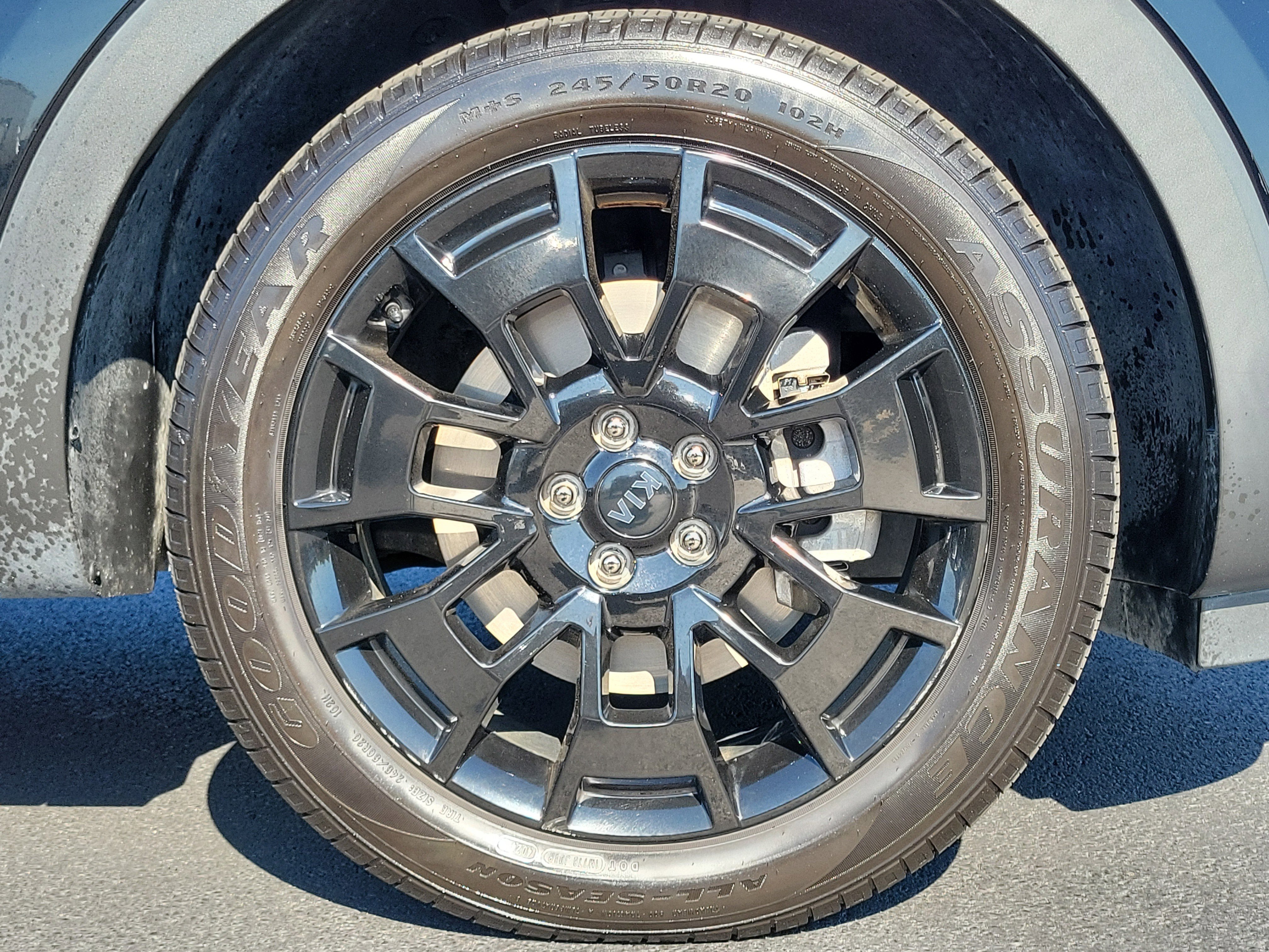 Used 2021 Kia Telluride EX w/ EX Premium Package image 5