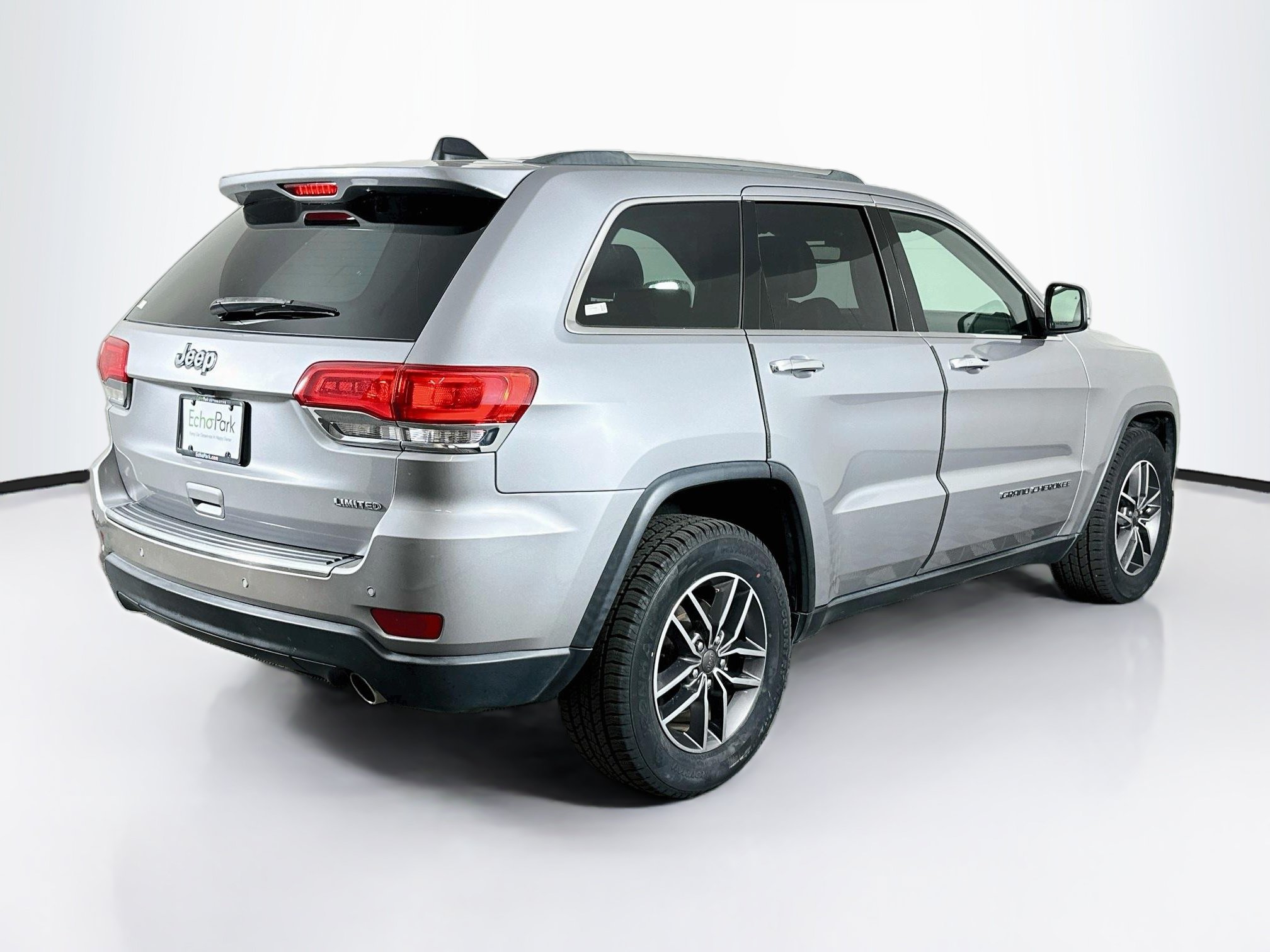 Used 2019 Jeep Grand Cherokee Limited RWD image 9