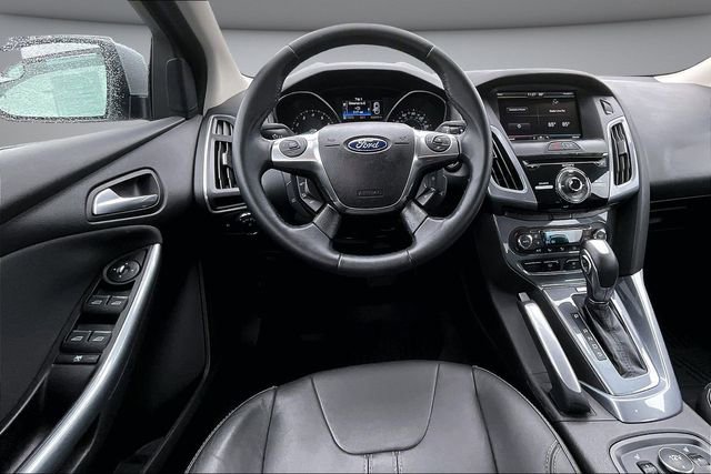 Used 2012 Ford Focus Titanium FWD image 8