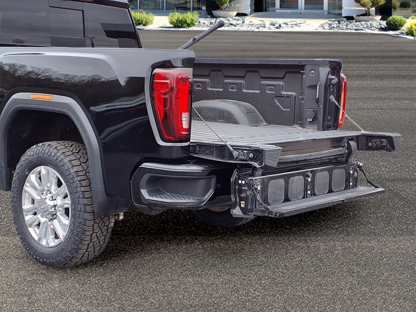 Used 2021 GMC Sierra 2500 Denali image 36