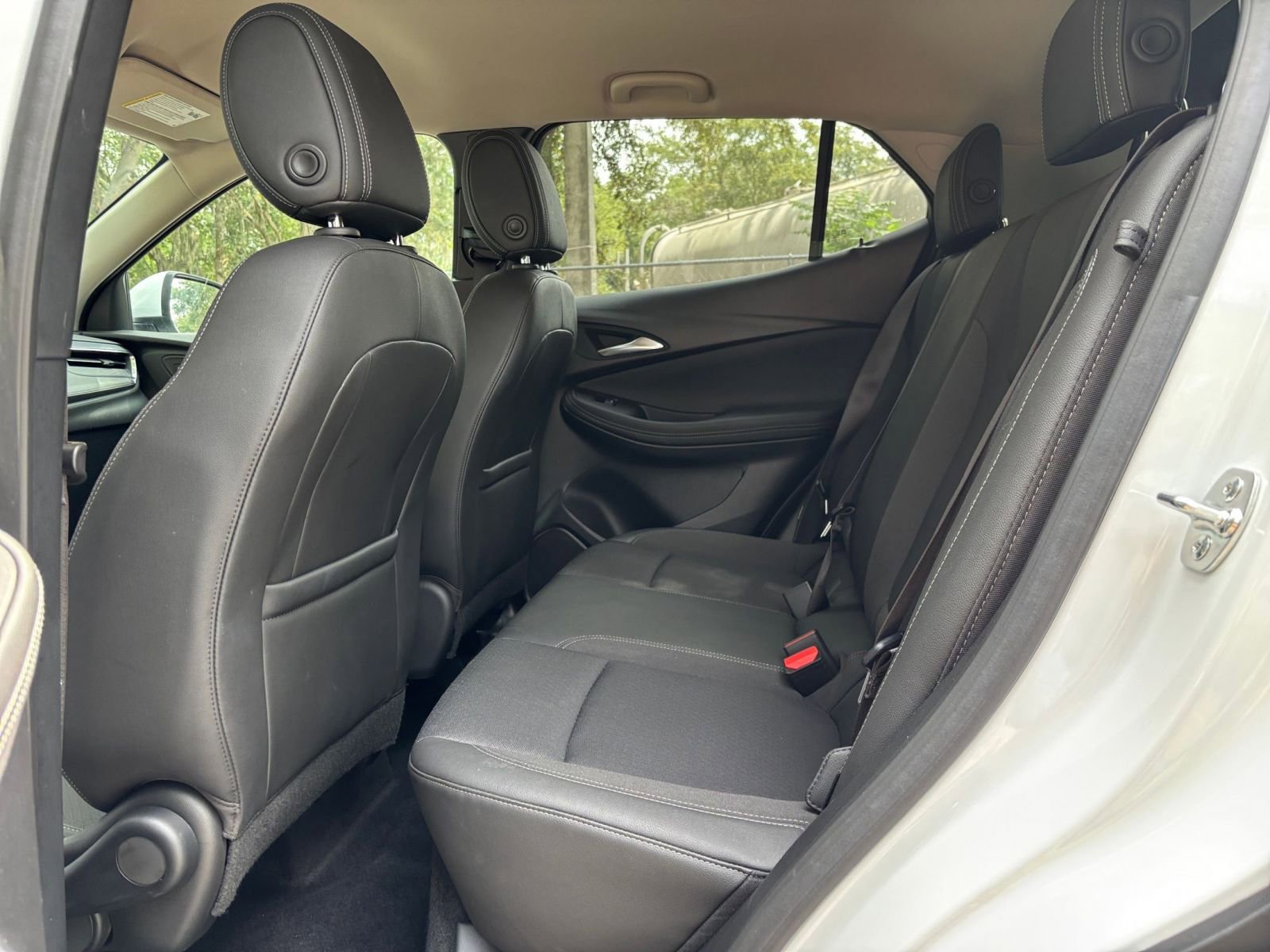 Used 2025 Buick Encore GX Preferred FWD image 24