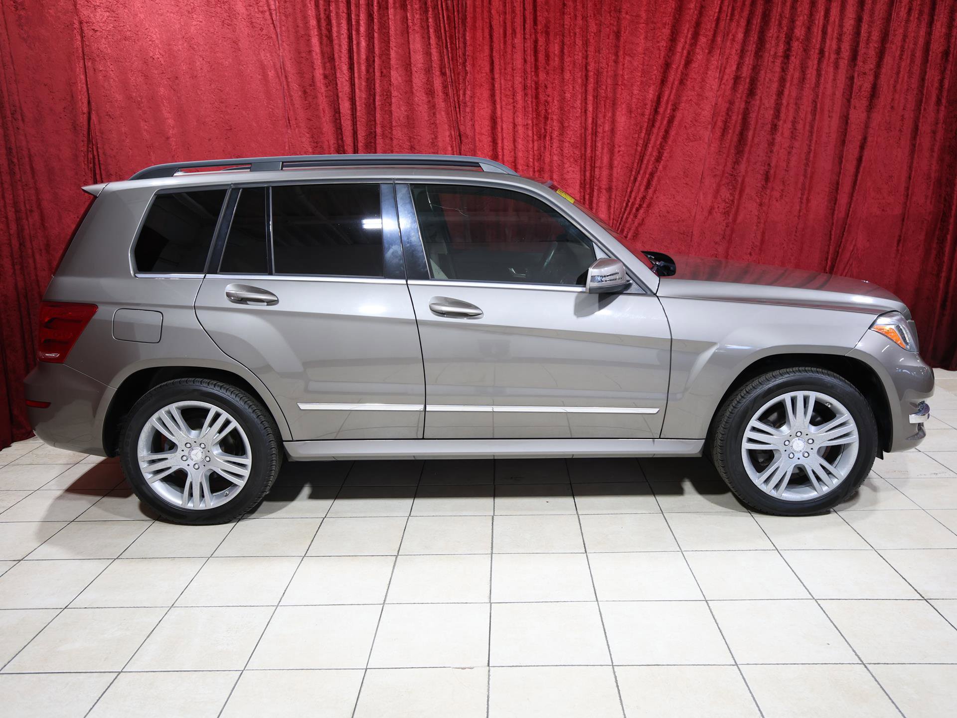 Used 2015 Mercedes-Benz GLK 350 2WD image 8