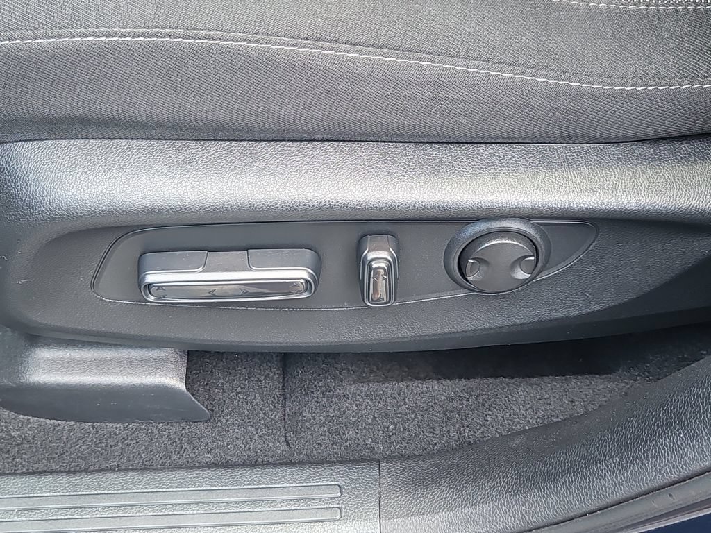 Certified 2024 Honda CR-V EX image 20