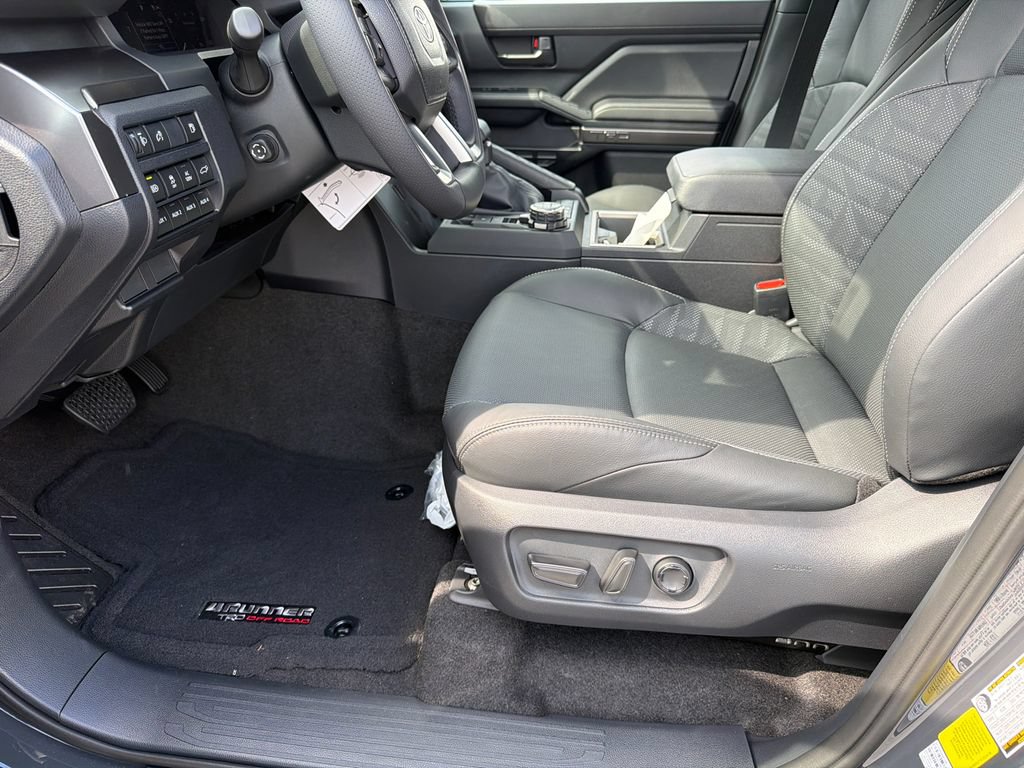 New 2026 Toyota 4Runner TRD Off-Road Premium AWD/4WD image 17