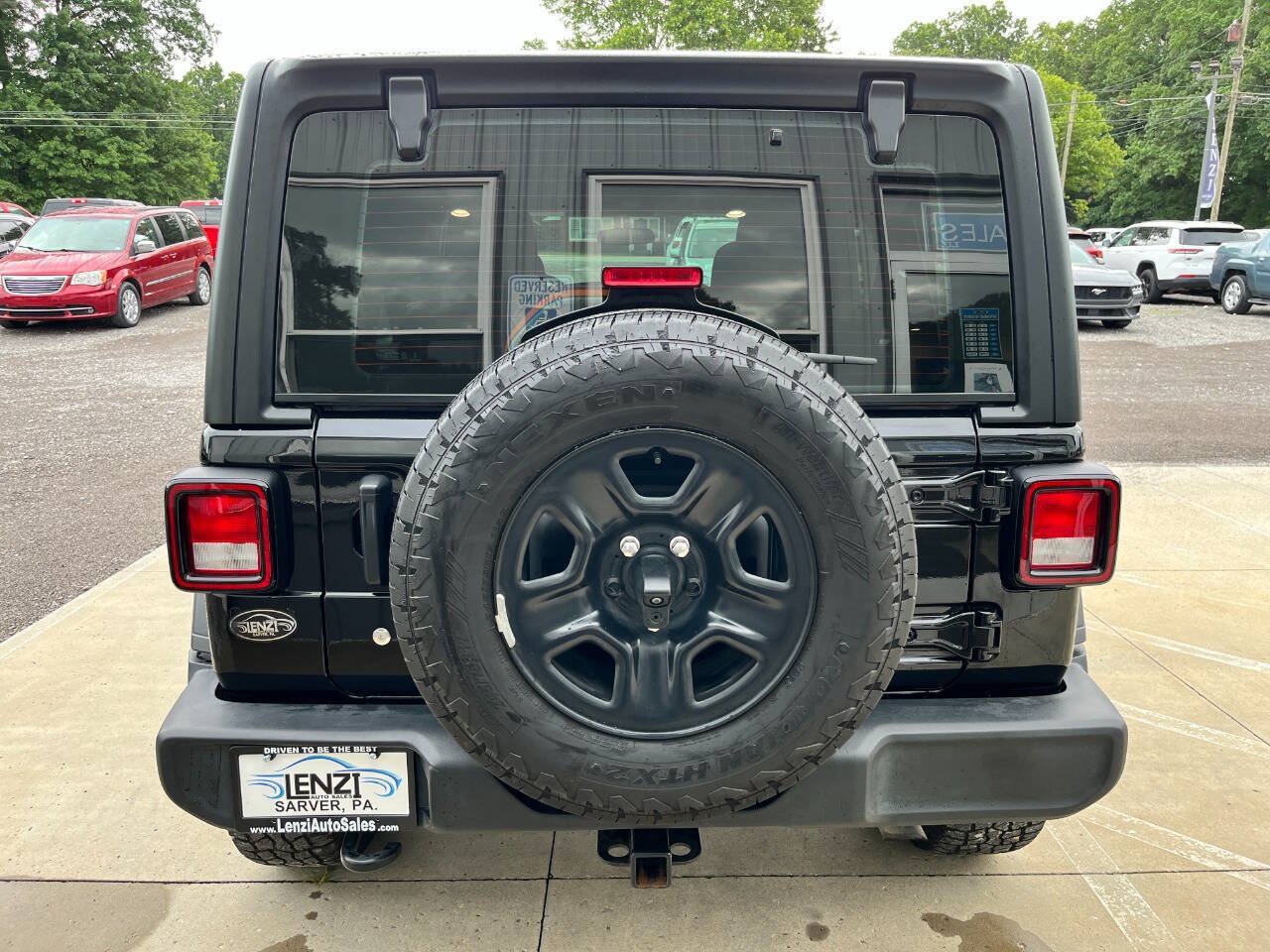 Used 2024 Jeep Wrangler Unlimited Sport AWD/4WD image 7