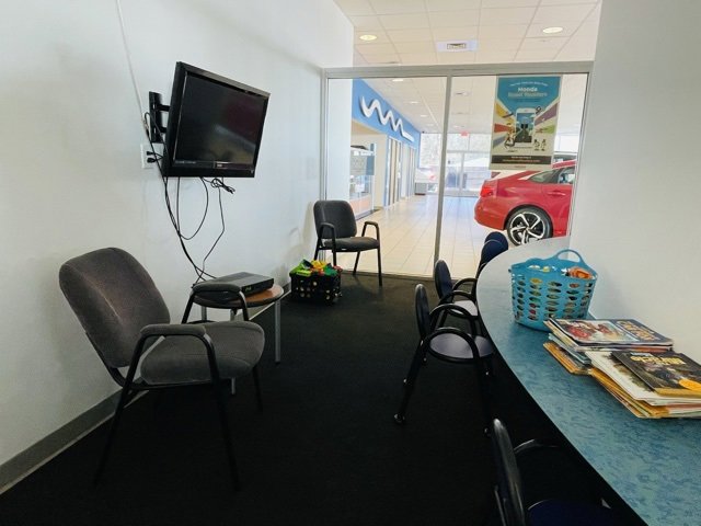 Used 2022 Honda Civic Sport image 17