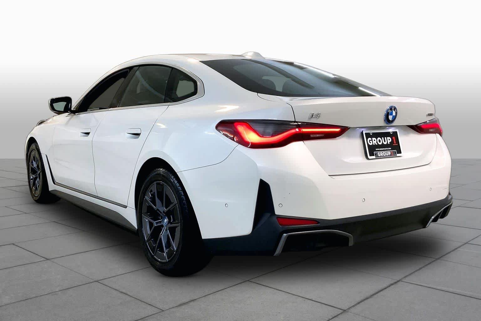 Used 2024 BMW i4 eDrive35 w/ Convenience Package RWD image 11