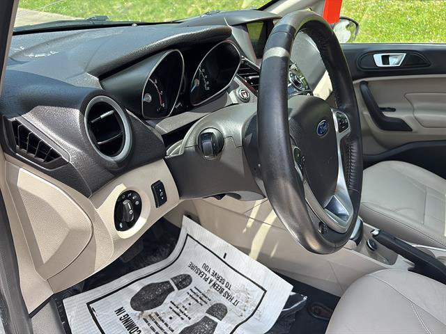 Certified 2017 Ford Fiesta Titanium FWD image 13