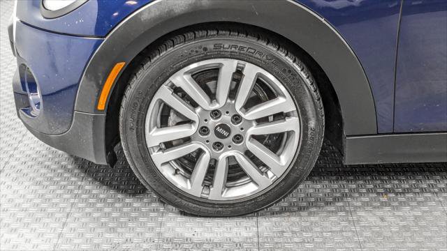 Used 2017 MINI Cooper S FWD image 32
