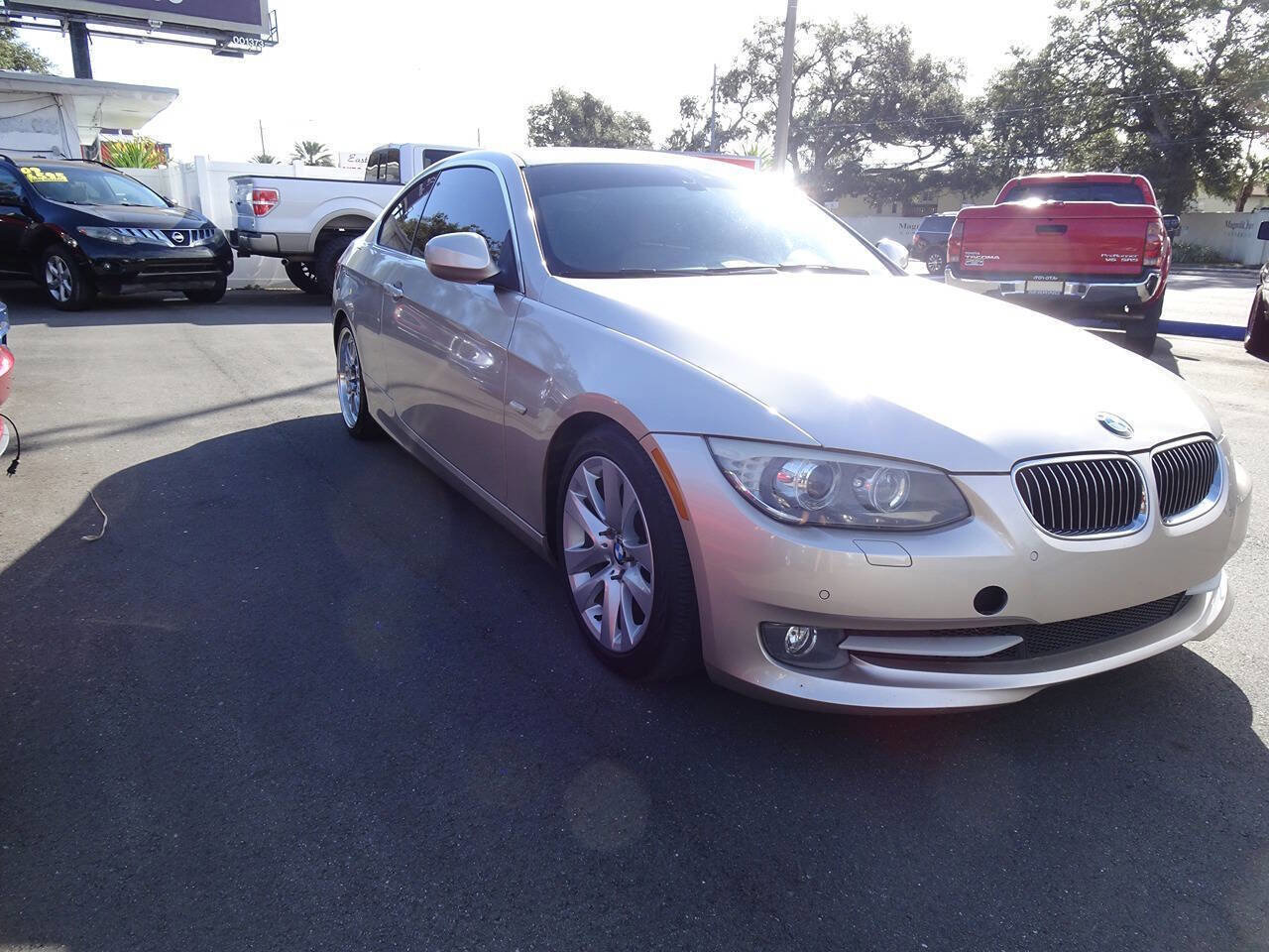 Used 2013 BMW 328i Coupe image 4