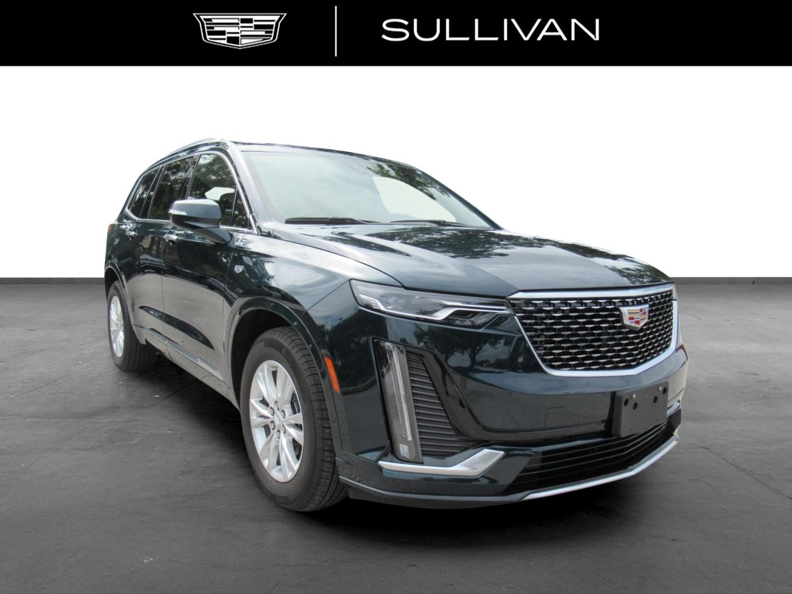 Certified 2025 Cadillac XT6 Luxury FWD image 3