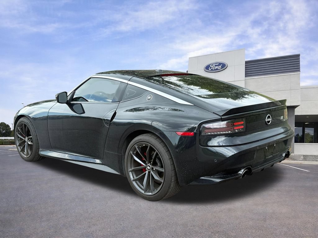 Used 2024 Nissan Z Performance w/ Floor Mat Package RWD image 6