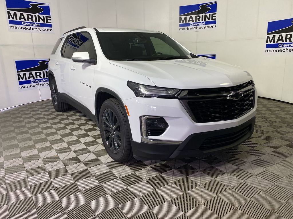 Used 2023 Chevrolet Traverse RS AWD/4WD image 1