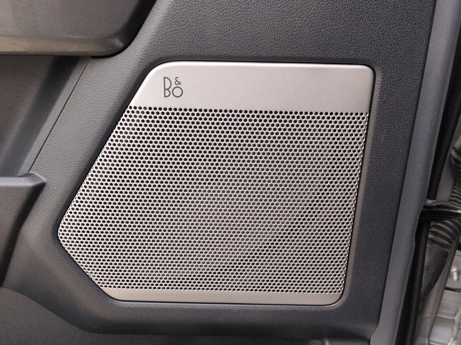 Certified 2023 Ford F150 Lariat w/ Equipment Group 502A High image 37