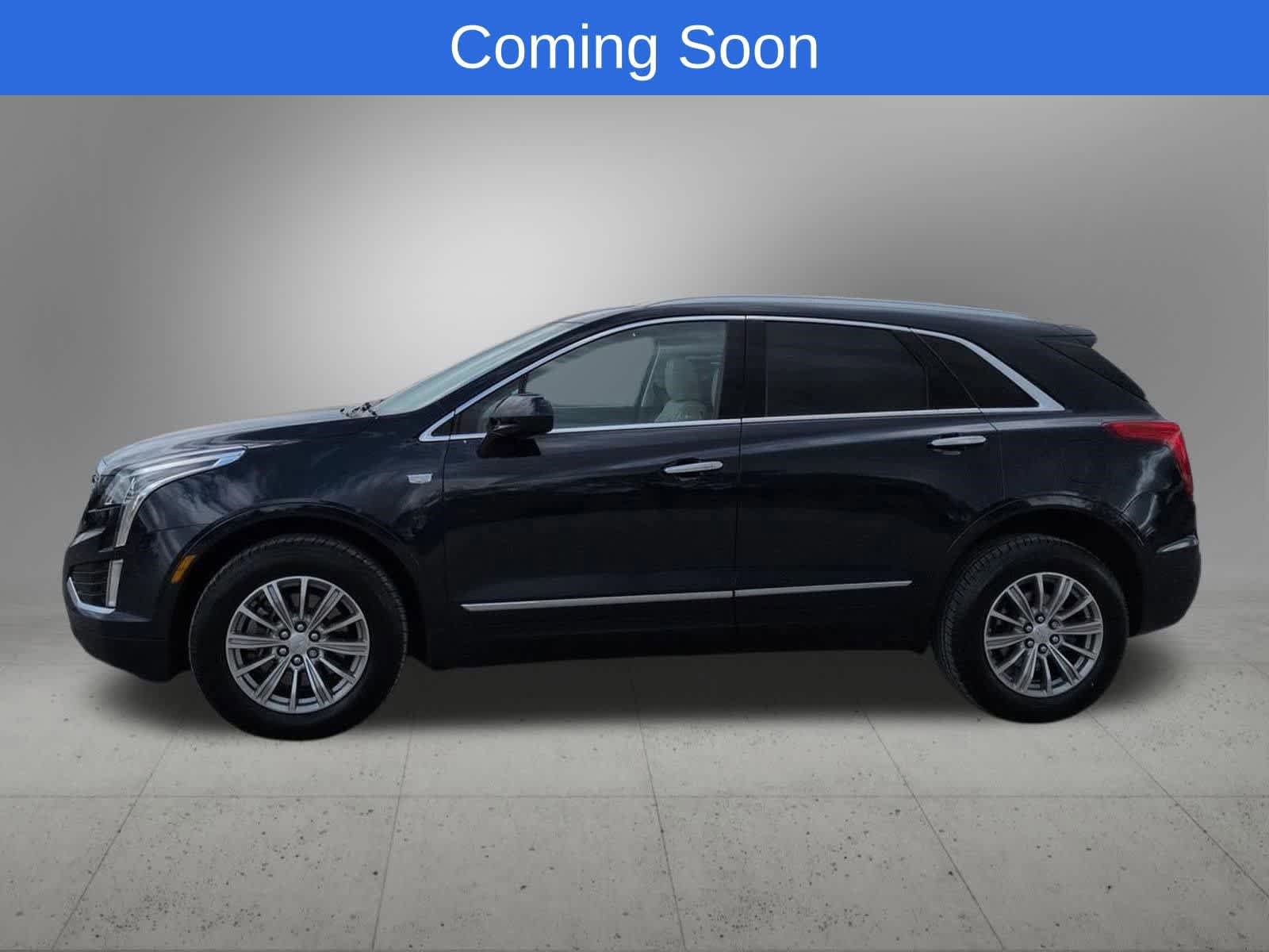 Used 2017 Cadillac XT5 Luxury w/ LPO, Wheel Lock Package FWD image 3