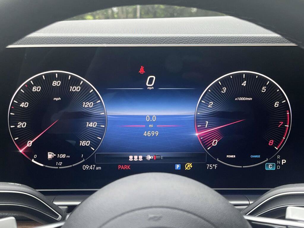 Used 2026 Mercedes-Benz GLE 350 4MATIC image 3