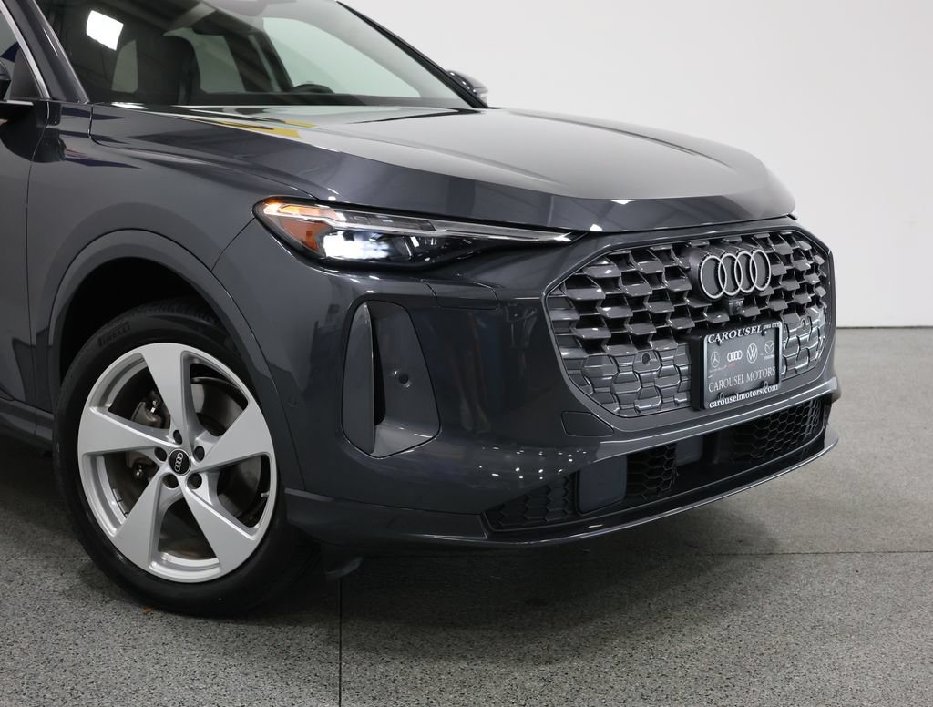 Used 2025 Audi Q5 Premium Plus w/ Premium Plus AWD/4WD image 3