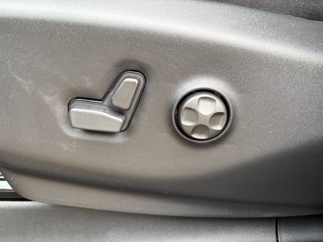 New 2026 Chrysler Pacifica Limited w/ S Appearance Package image 27