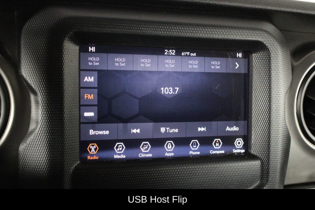 Used 2019 Jeep Wrangler Unlimited Sport S image 28