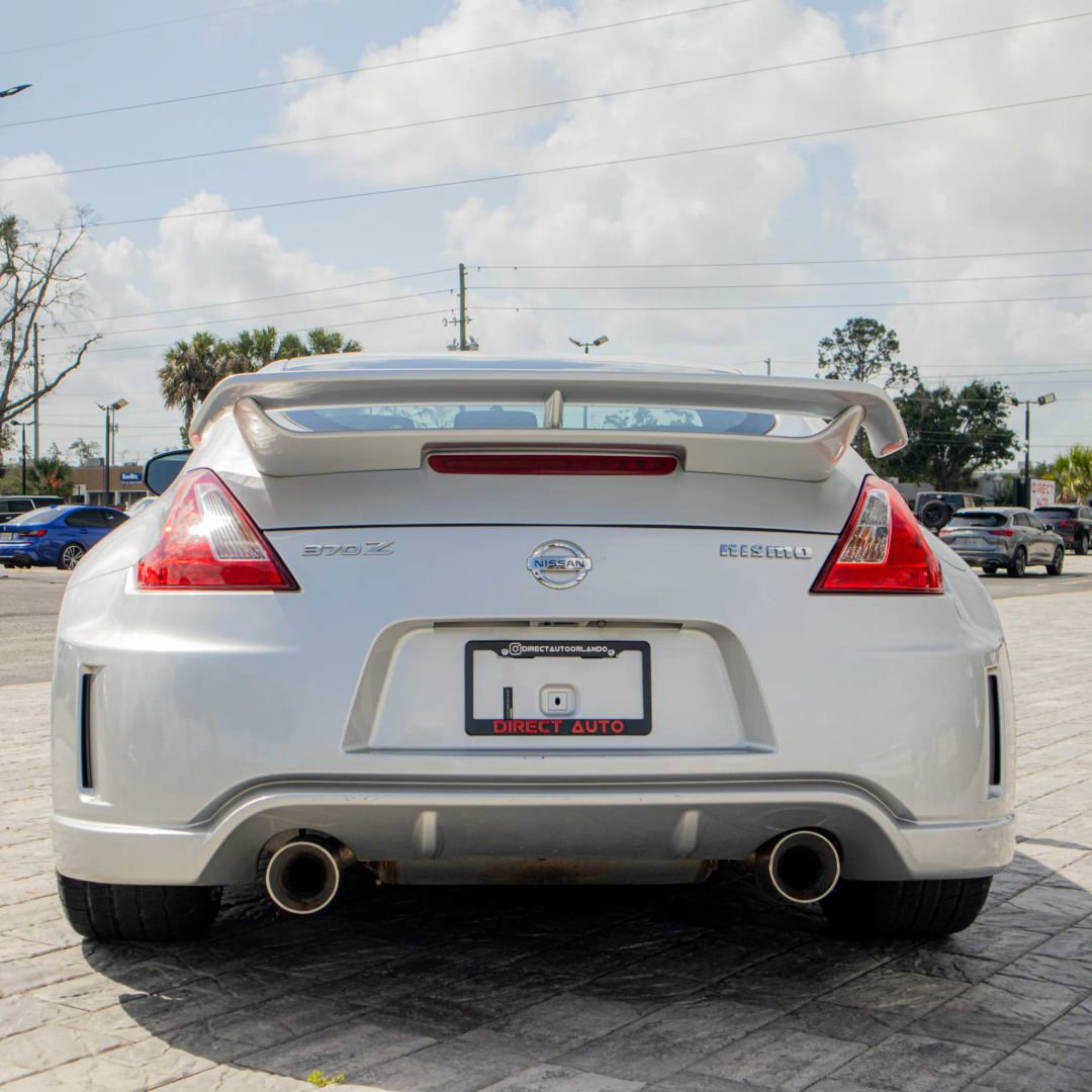 Used 2009 Nissan 370Z NISMO RWD image 6