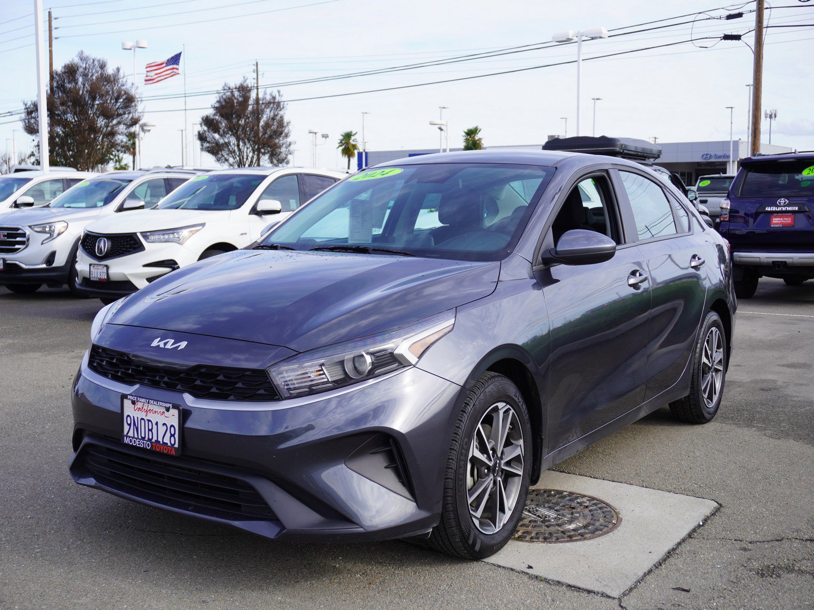 Used 2024 Kia Forte LXS image 5