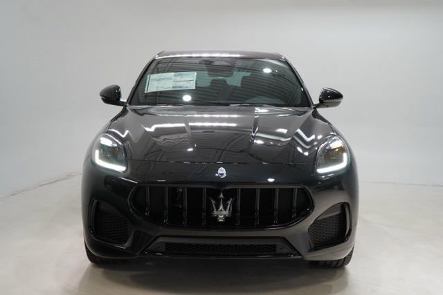 New 2026 Maserati Grecale Modena image 2