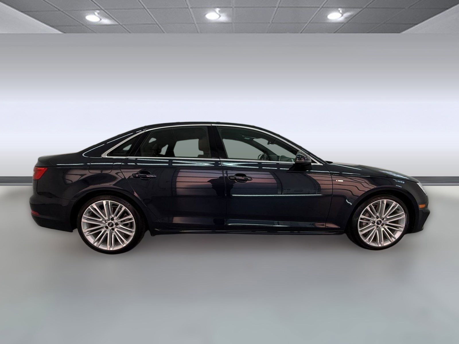 Used 2017 Audi A4 2.0T Premium Plus image 7