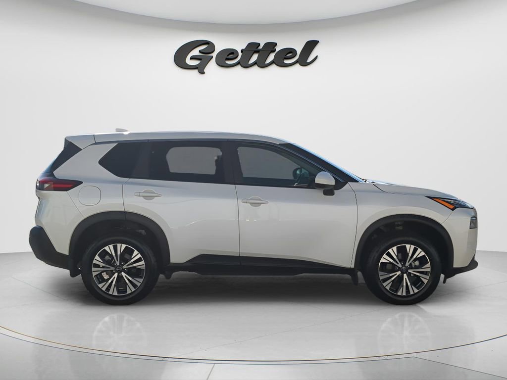 Certified 2023 Nissan Rogue SV AWD/4WD image 4