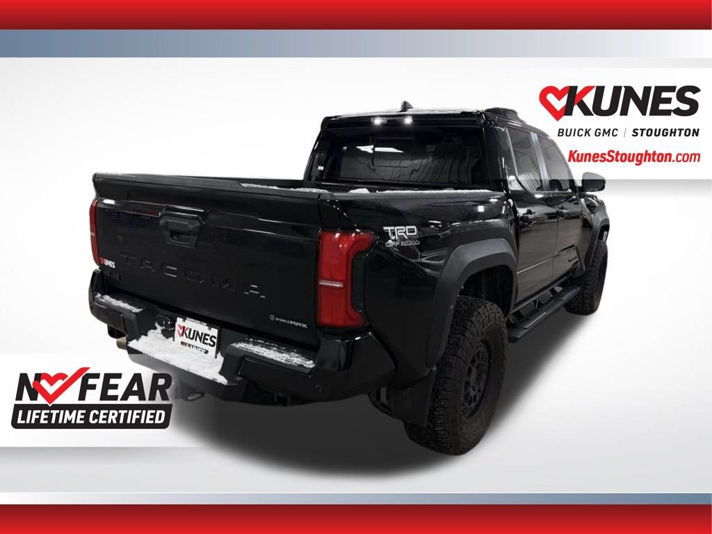 Used 2024 Toyota Tacoma TRD Off-Road image 11
