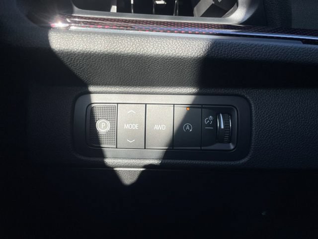New 2027 Chevrolet Traverse RS AWD/4WD image 20