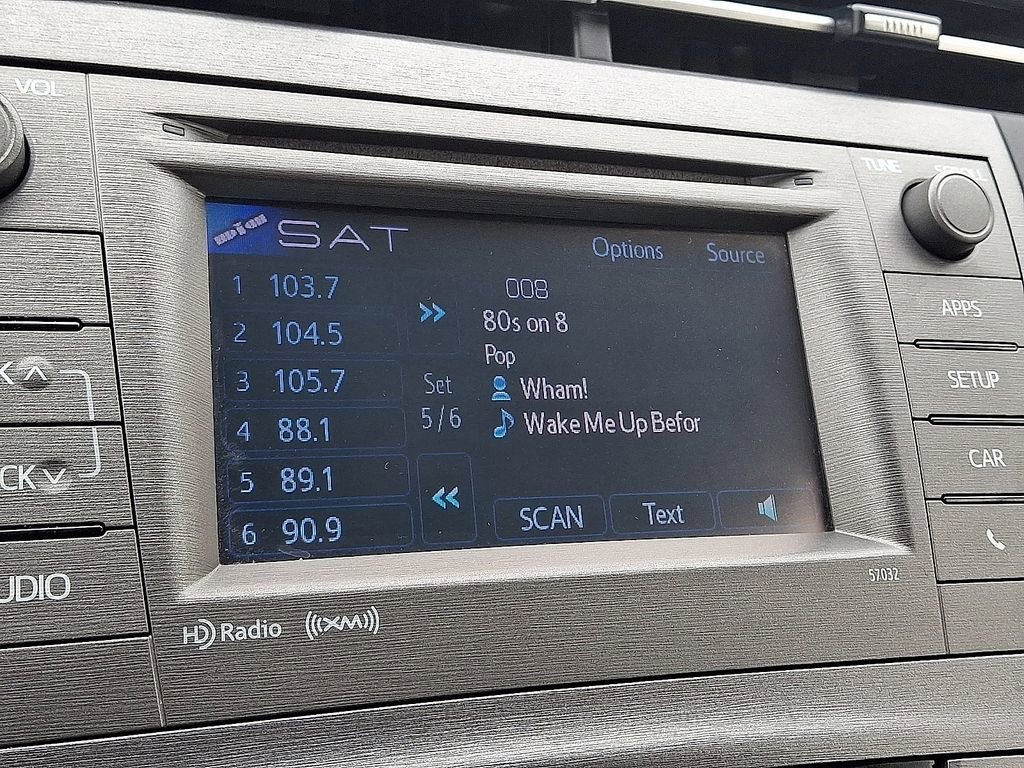 Used 2013 Toyota Prius Persona Series image 16