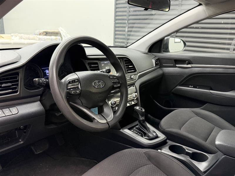 Used 2020 Hyundai Elantra SEL w/ Cargo Package (C1) FWD image 10
