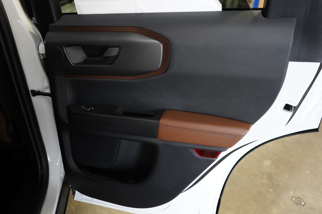New 2026 Ford Bronco Sport Outer Banks w/ Outer Banks Tech Package+ AWD/4WD image 23