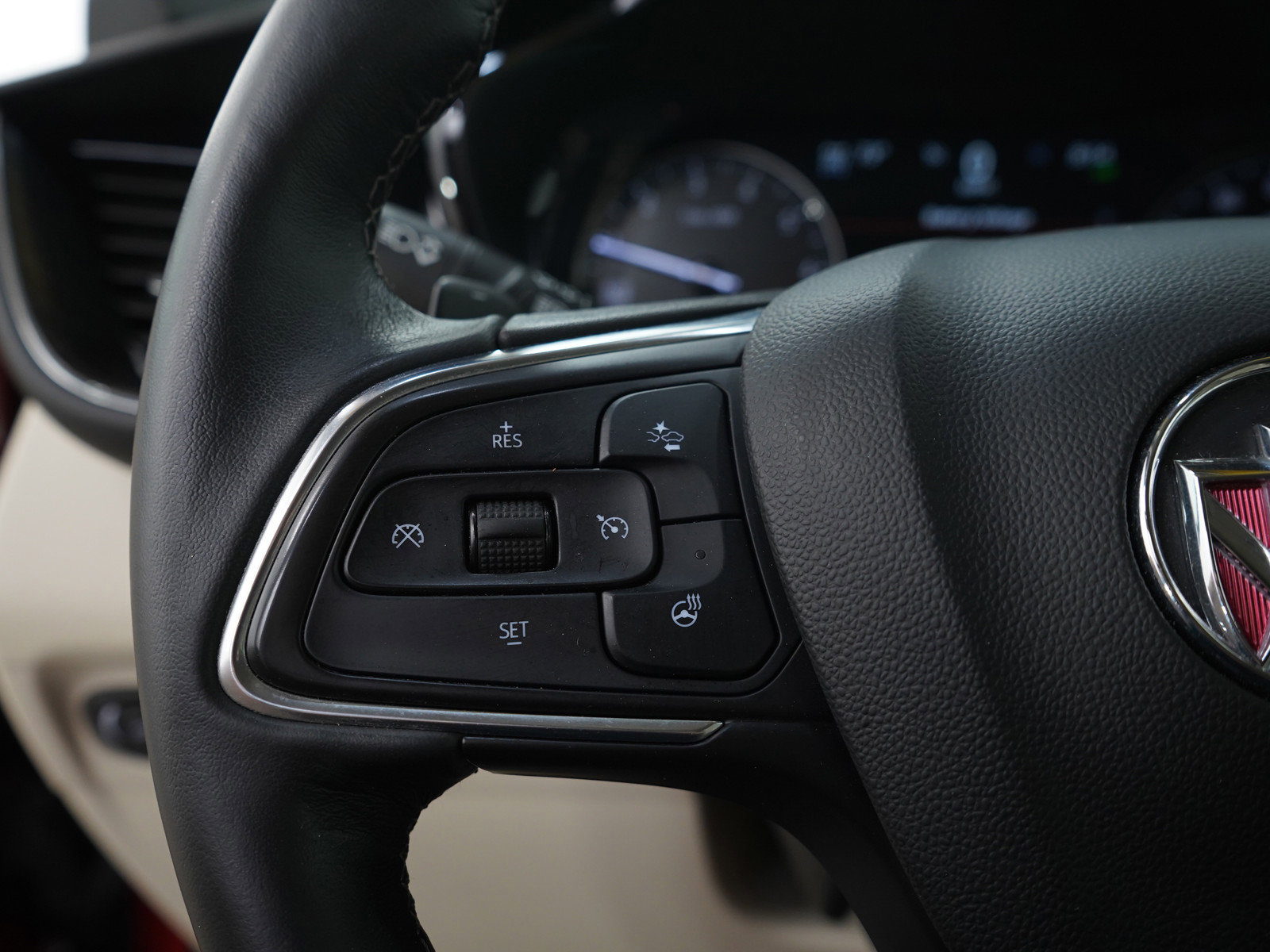 Used 2023 Buick Envision Essence w/ Premium Seat Package AWD/4WD image 28