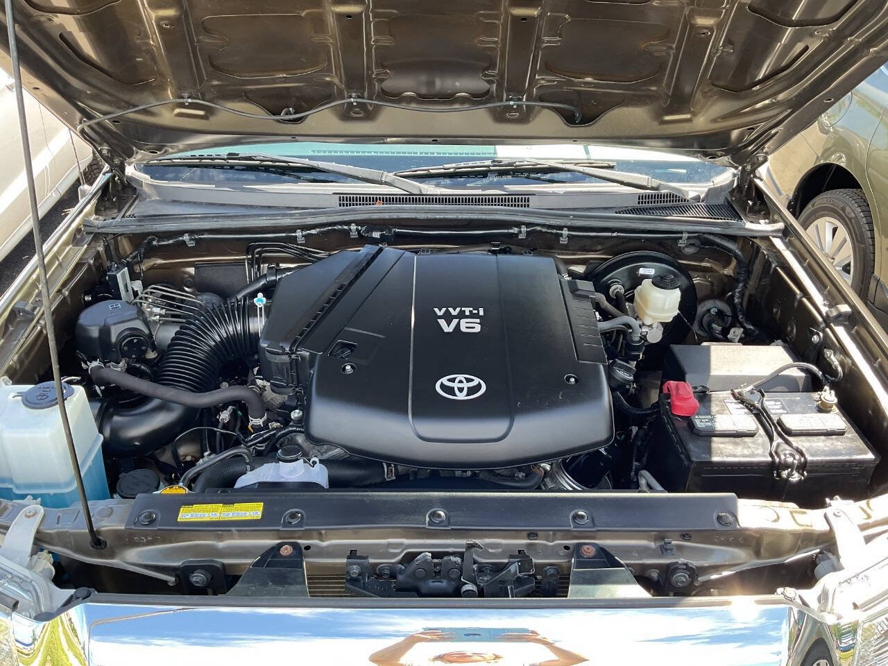 Used 2015 Toyota Tacoma PreRunner w/ TRD Off-Road Package RWD image 56