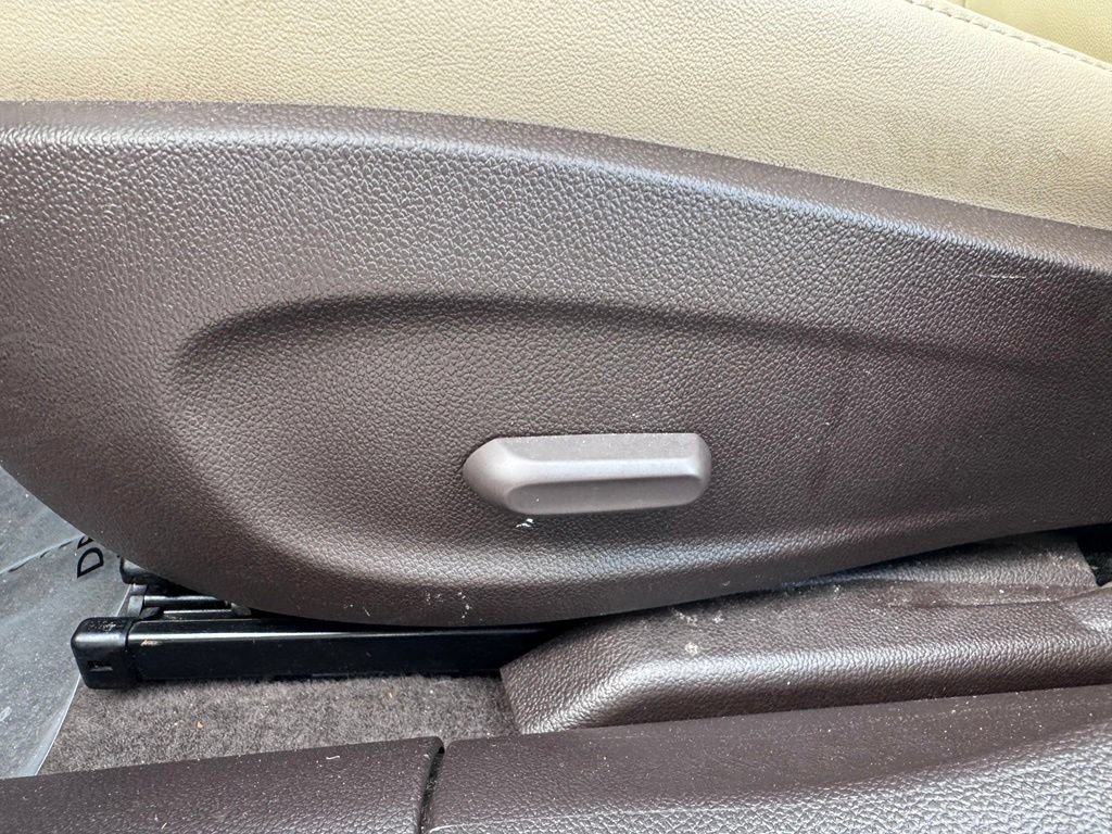 Used 2014 Chevrolet Cruze LT w/ Enhanced Safety Package FWD image 19