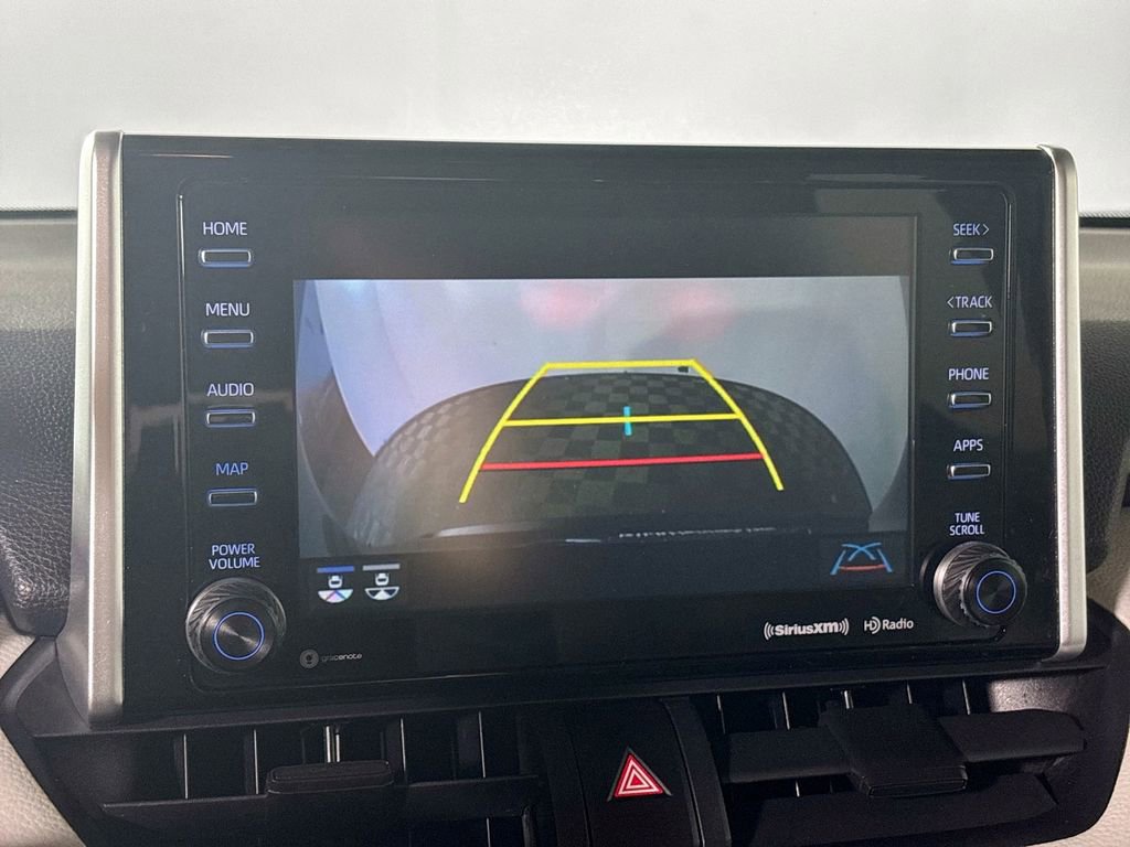 Used 2019 Toyota RAV4 XLE w/ Convenience Package image 16