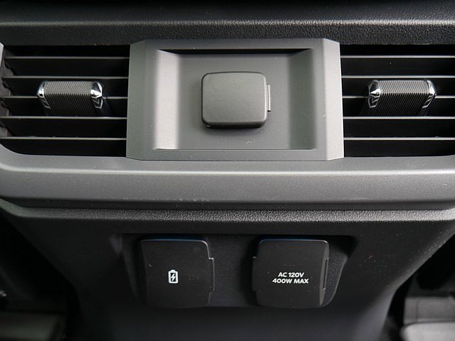 New 2025 Ford F150 XLT w/ Equipment Group 303A High image 33