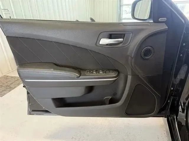 Used 2022 Dodge Charger GT image 8