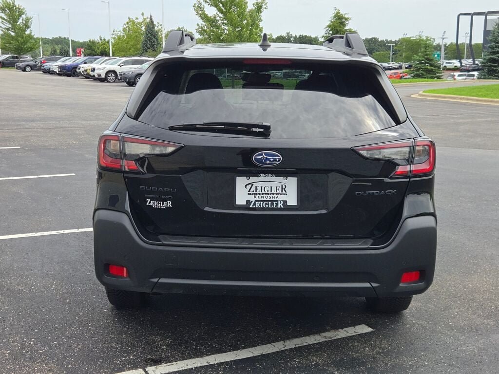 Certified 2024 Subaru Outback Onyx Edition AWD/4WD image 13
